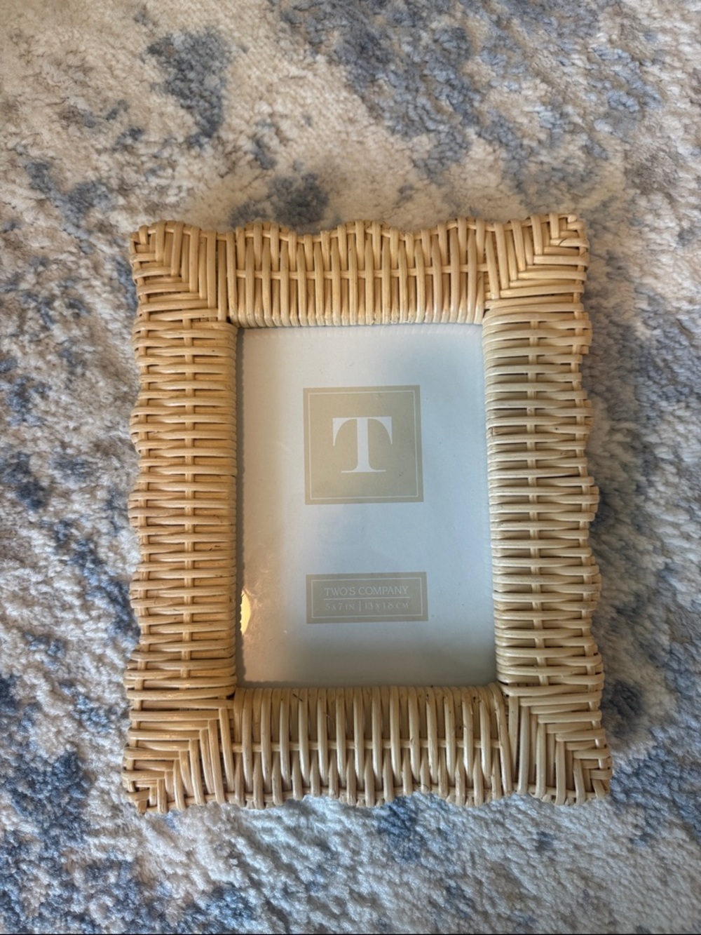 Woven Rattan Scallop 5x7 Photo Frame - Natural Tan